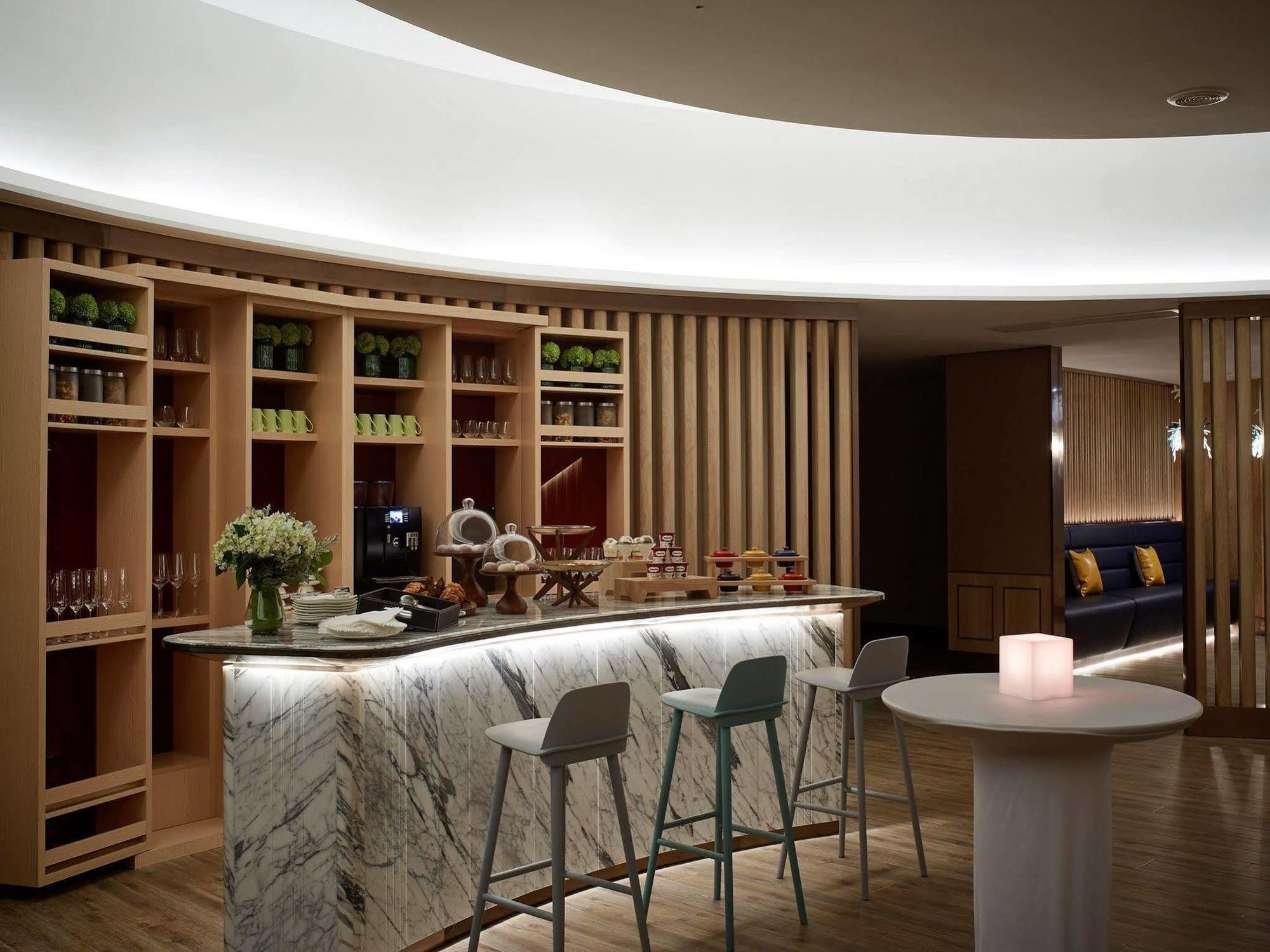 One Sunland Serviced Suites Managed By Lanson Place Shanghai Exterior photo